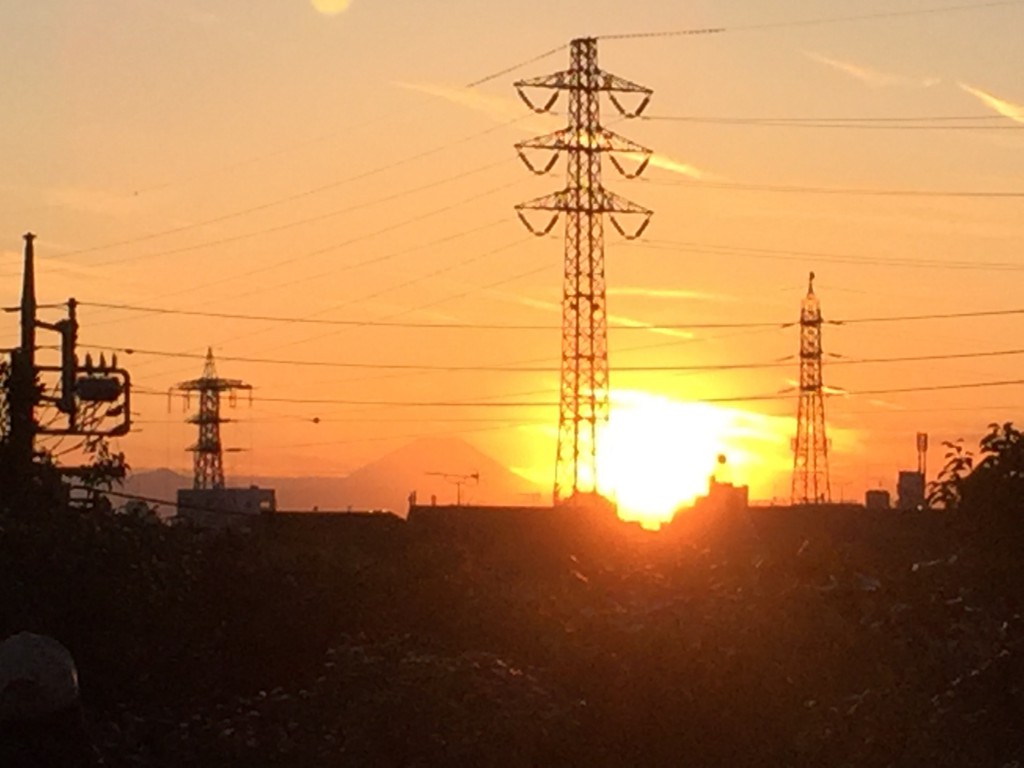 沈みゆく中野の夕日