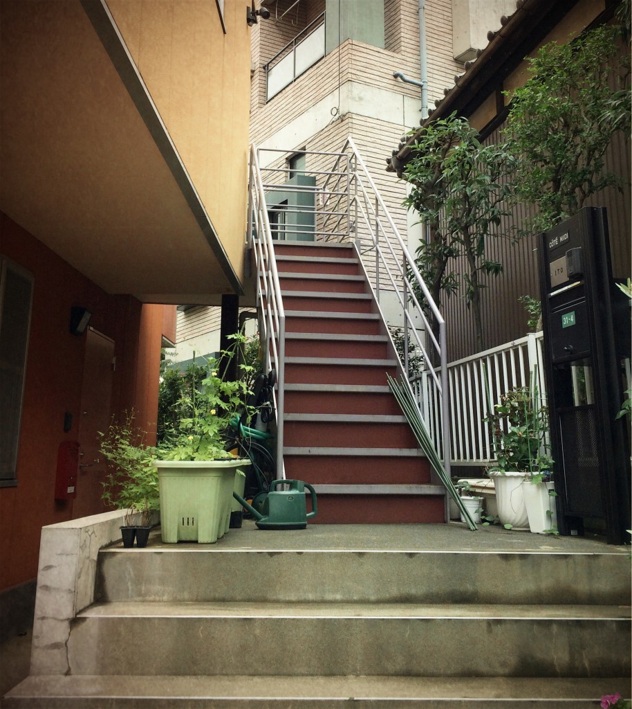 階段のある風景